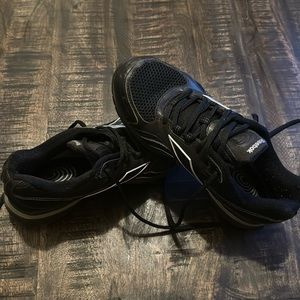 Black Reebok easytone sneakers